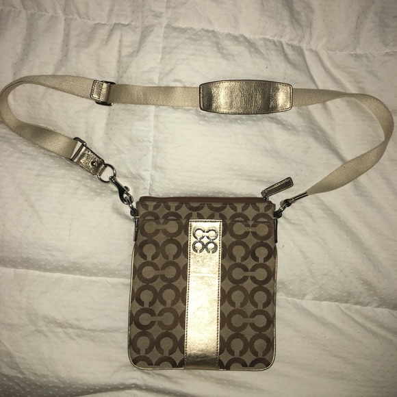 Coach Handbags - -Coach cross body-